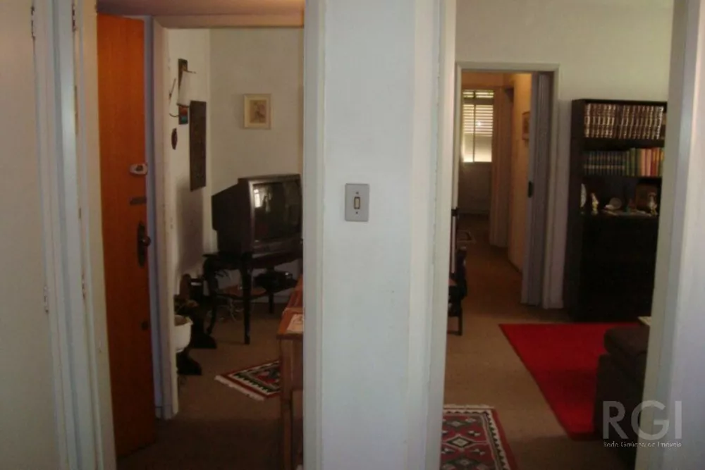 Apartamento à venda com 3 quartos, 111m² - Foto 4