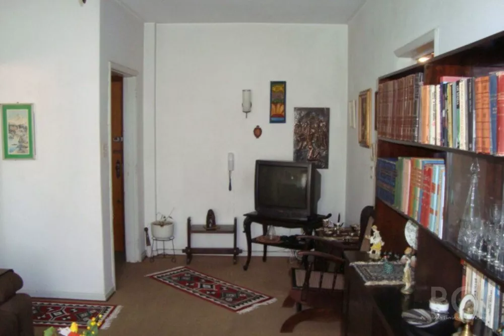 Apartamento à venda com 3 quartos, 111m² - Foto 2