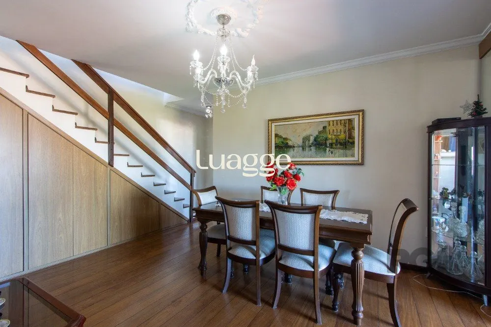 Casa, 3 quartos, 261 m² - Foto 3