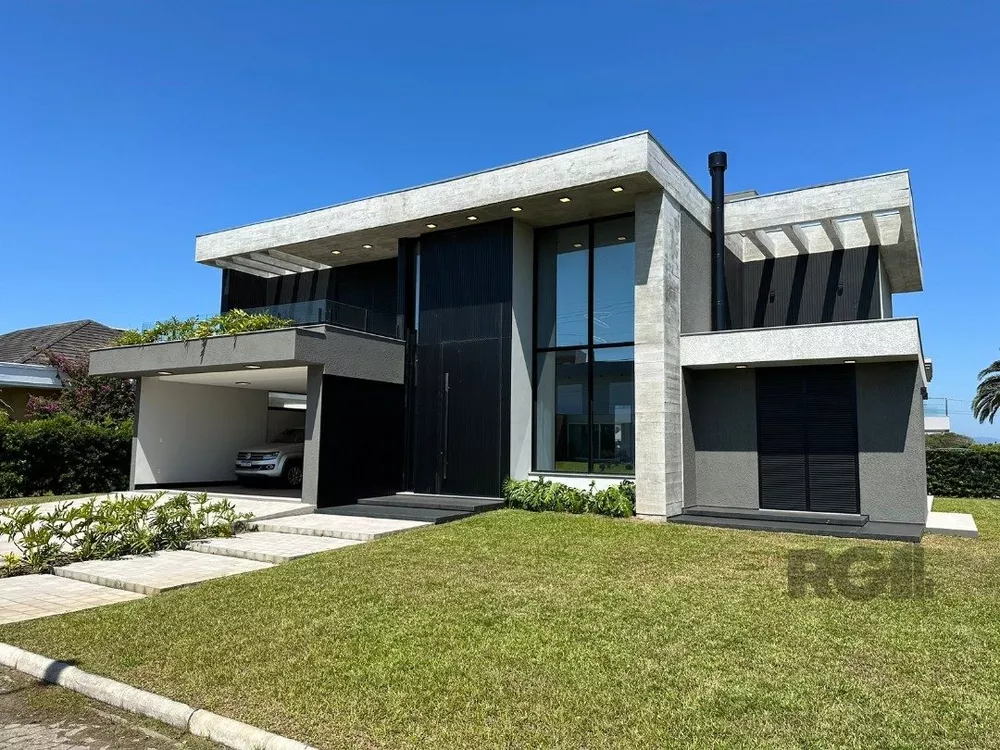 Casa de Condomínio à venda com 4 quartos, 379m² - Foto 1