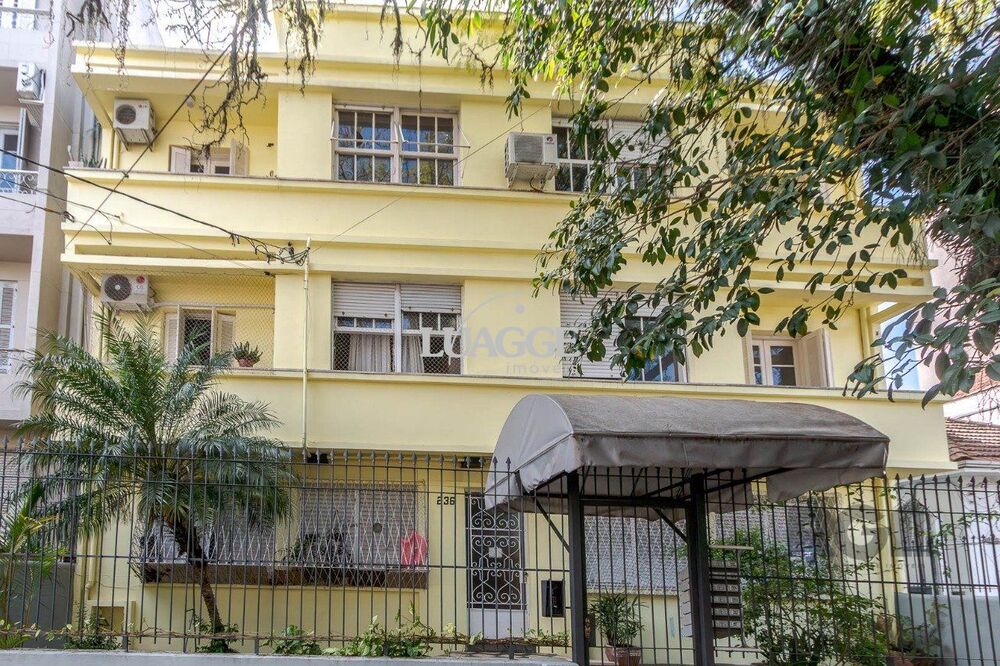 Apartamento à venda com 2 quartos, 62m² - Foto 1