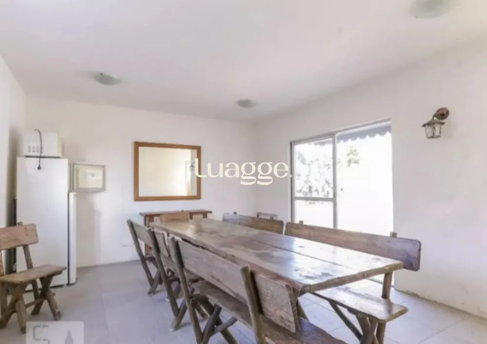 Casa, 3 quartos, 201 m² - Foto 1