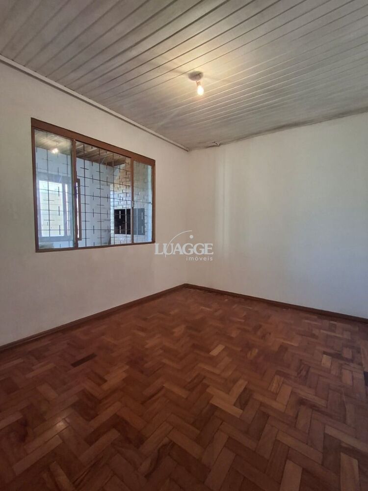 Casa à venda com 3 quartos, 200m² - Foto 3