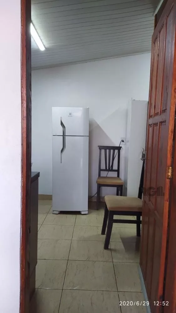 Casa à venda com 3 quartos, 49m² - Foto 13