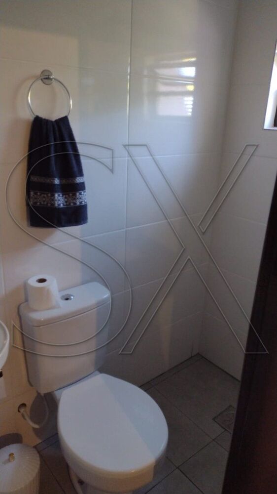 Casa à venda com 4 quartos, 139m² - Foto 1