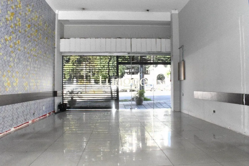 Cobertura, 3 quartos, 203 m² - Foto 2