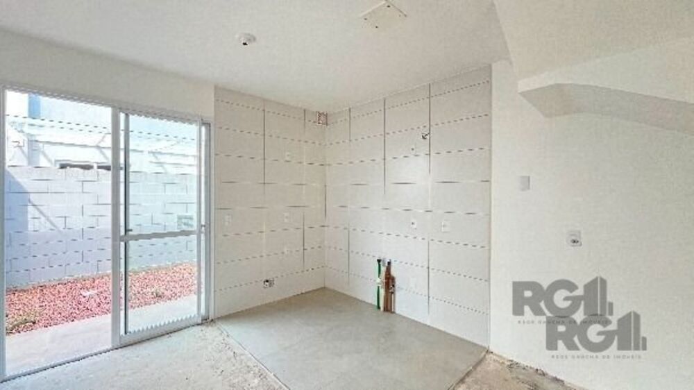 Casa de Condomínio para alugar com 2 quartos, 87m² - Foto 1