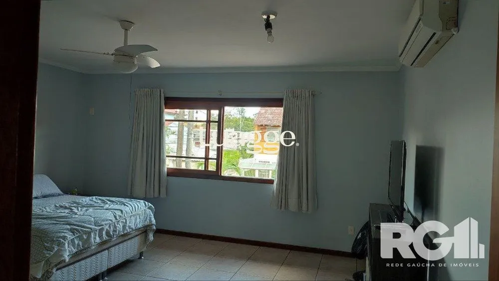 Casa, 3 quartos, 263 m² - Foto 1