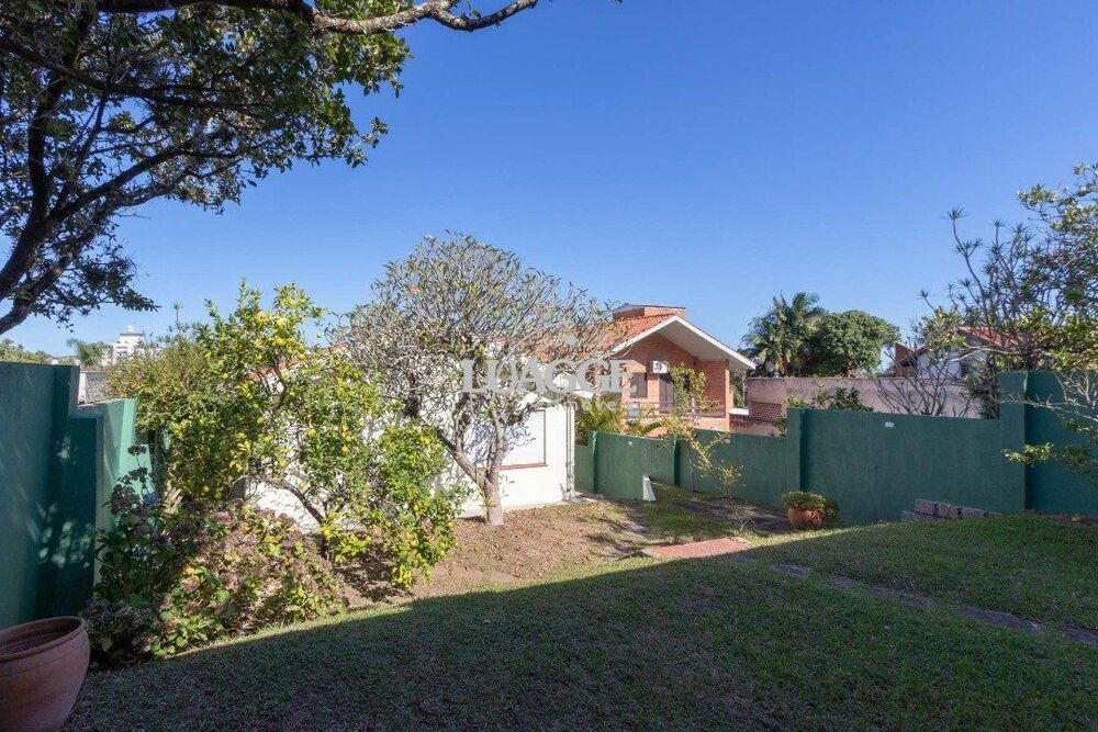Casa à venda com 3 quartos, 175m² - Foto 3