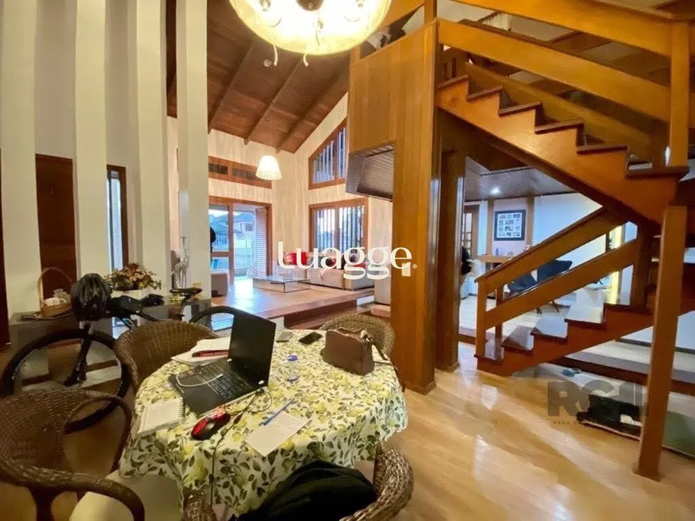 Casa, 5 quartos, 283 m² - Foto 2