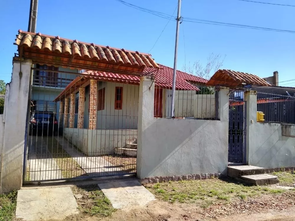 Casa à venda com 4 quartos, 266m² - Foto 1