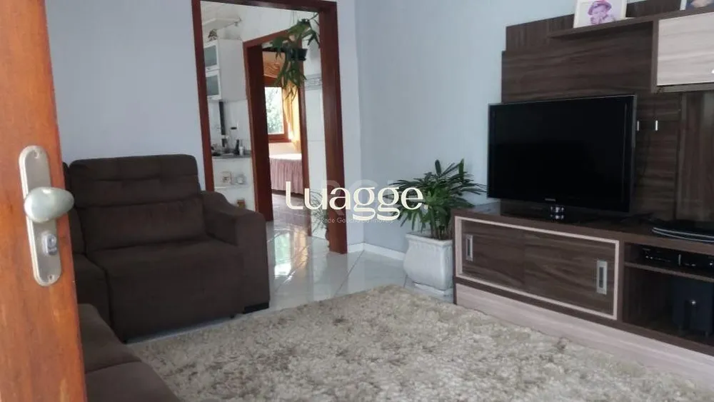 Casa, 3 quartos, 231 m² - Foto 1