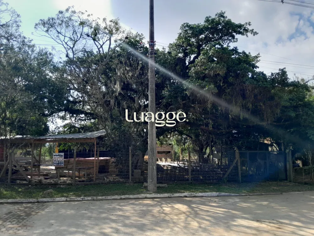 Casa, 3 quartos, 244 m² - Foto 1