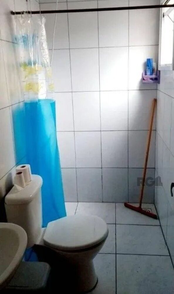 Casa à venda com 2 quartos, 40m² - Foto 3