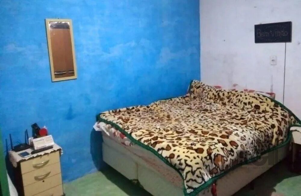 Casa à venda com 2 quartos, 40m² - Foto 4