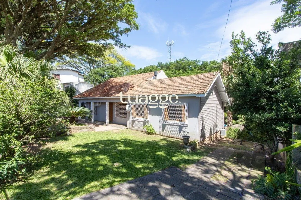 Casa, 4 quartos, 219 m² - Foto 2