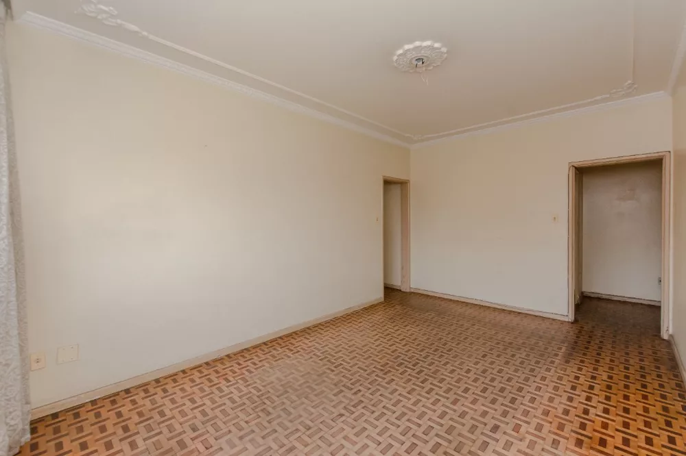 Apartamento à venda com 3 quartos, 105m² - Foto 3