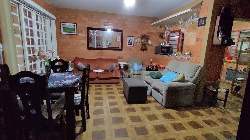 Sítio à venda com 6 quartos, 249m² - Foto 1