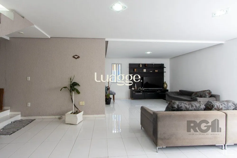 Casa, 5 quartos, 313 m² - Foto 1