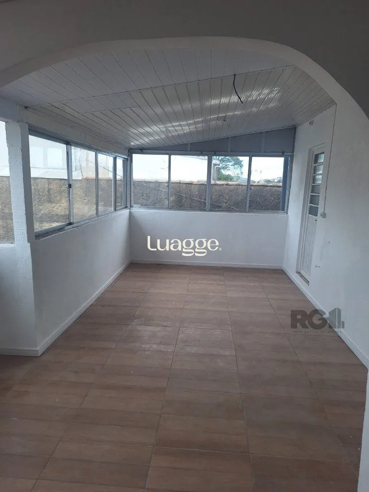 Casa, 5 quartos, 238 m² - Foto 1