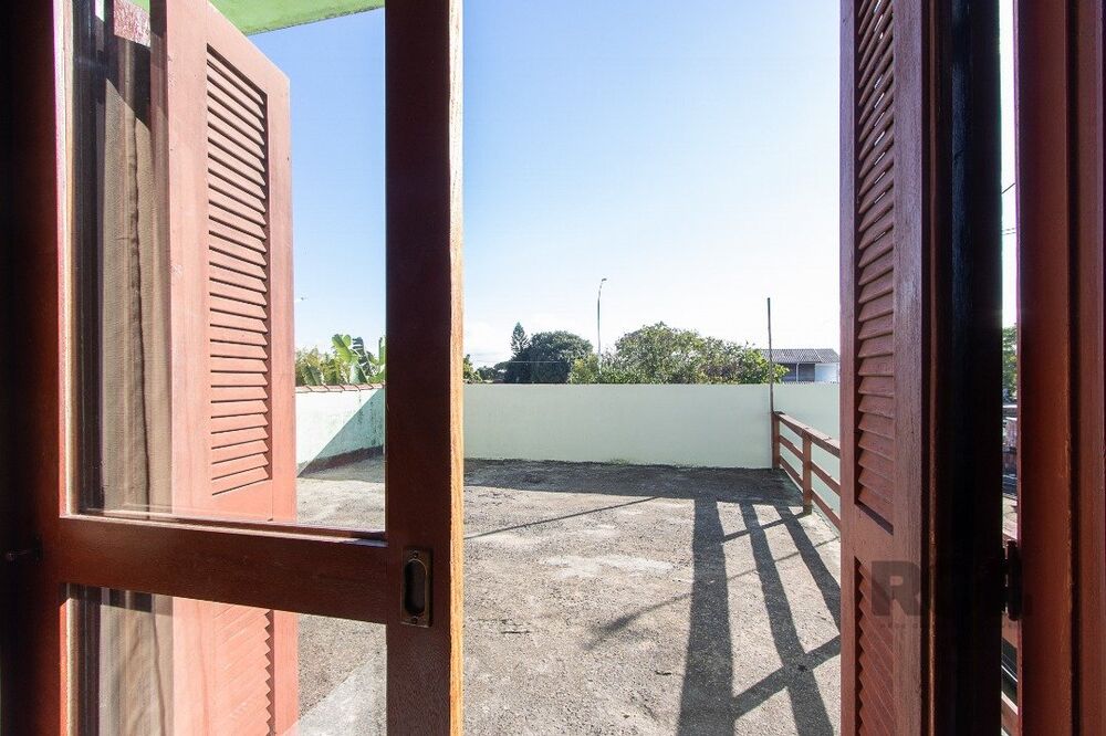 Casa à venda com 3 quartos, 287m² - Foto 3