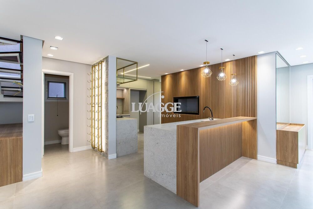 Casa de Condomínio à venda com 3 quartos, 257m² - Foto 2