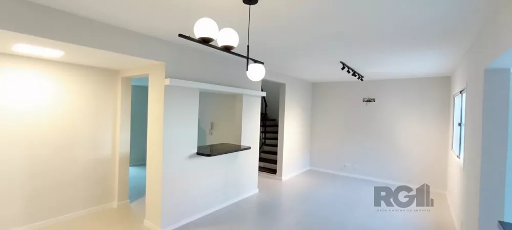 Casa de Condomínio à venda com 3 quartos, 159m² - Foto 1