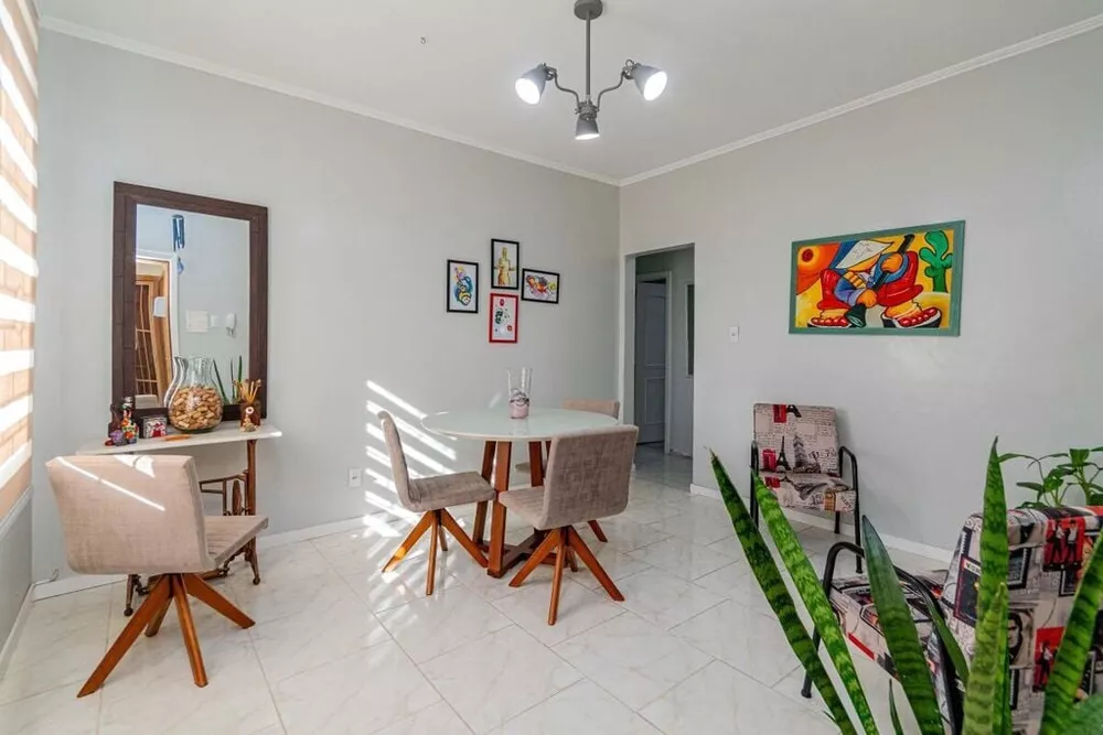 Apartamento à venda com 2 quartos, 75m² - Foto 1