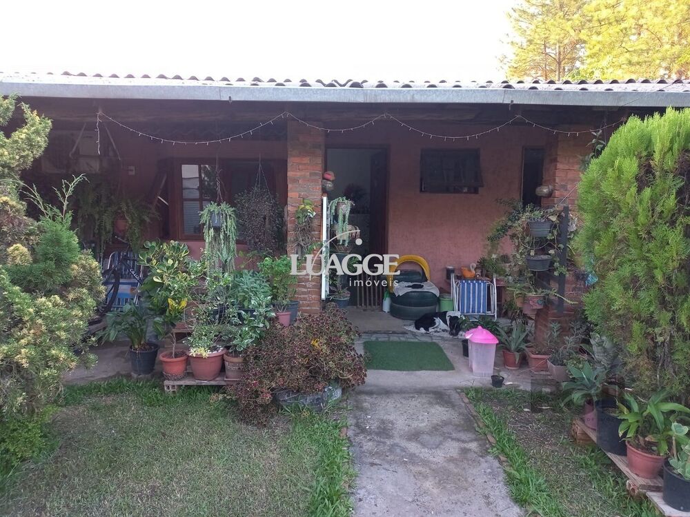 Sítio à venda com 2 quartos, 186m² - Foto 1