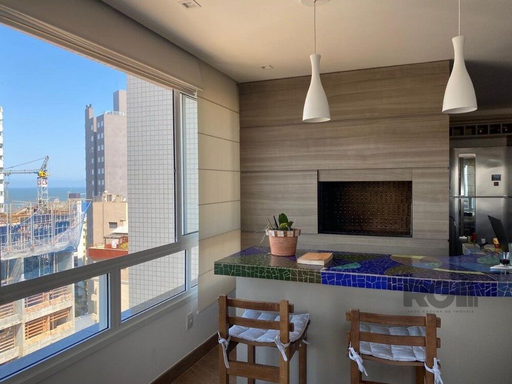 Apartamento à venda com 2 quartos, 111m² - Foto 2