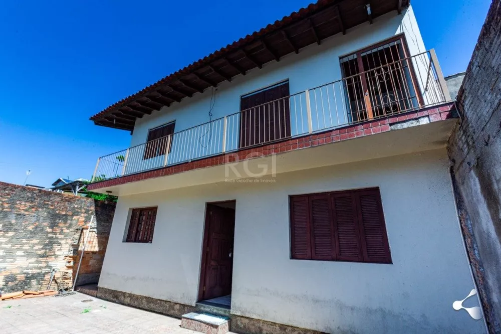 Casa à venda com 3 quartos, 199m² - Foto 2