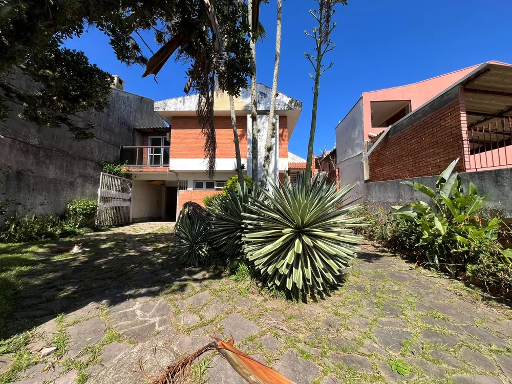 Casa à venda com 3 quartos, 250m² - Foto 6