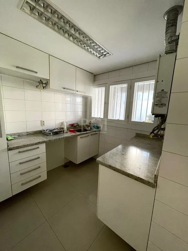 Sobrado à venda com 3 quartos, 266m² - Foto 2