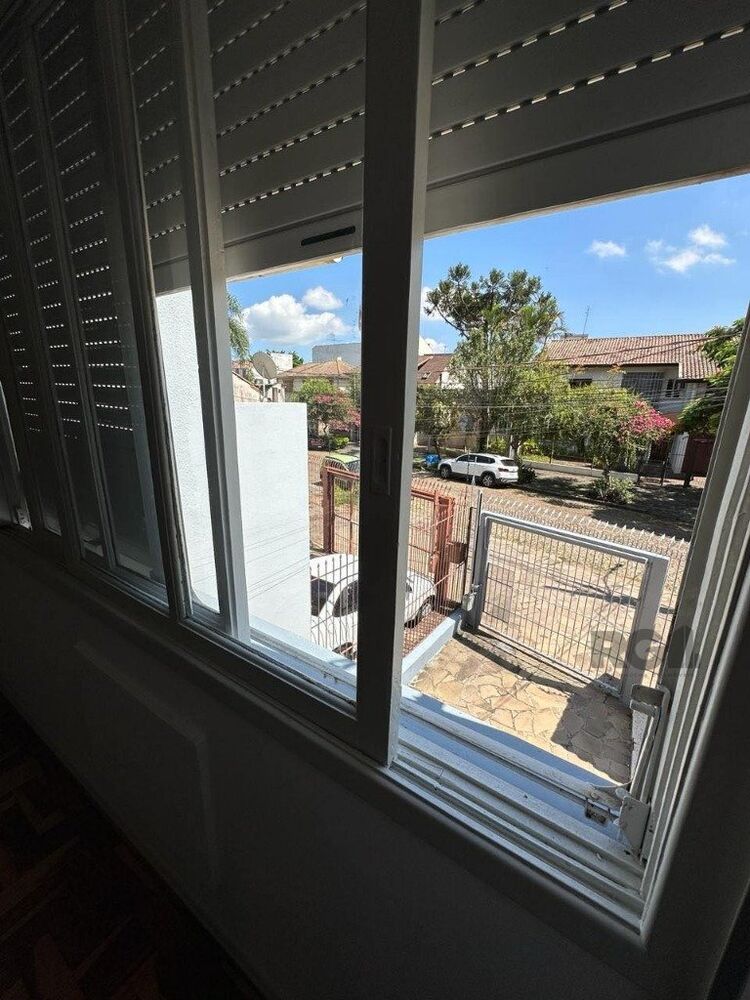 Apartamento à venda com 2 quartos, 78m² - Foto 2
