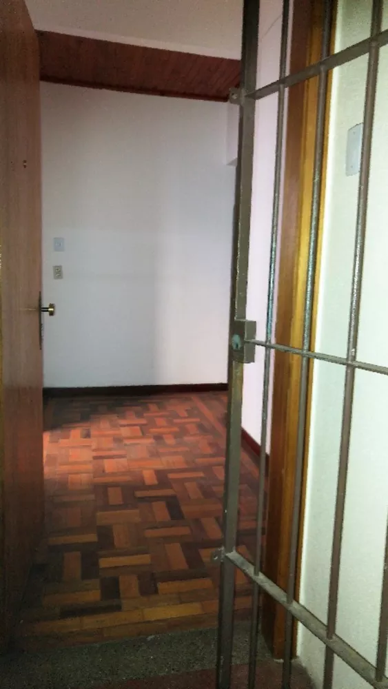 Apartamento à venda com 3 quartos, 100m² - Foto 2