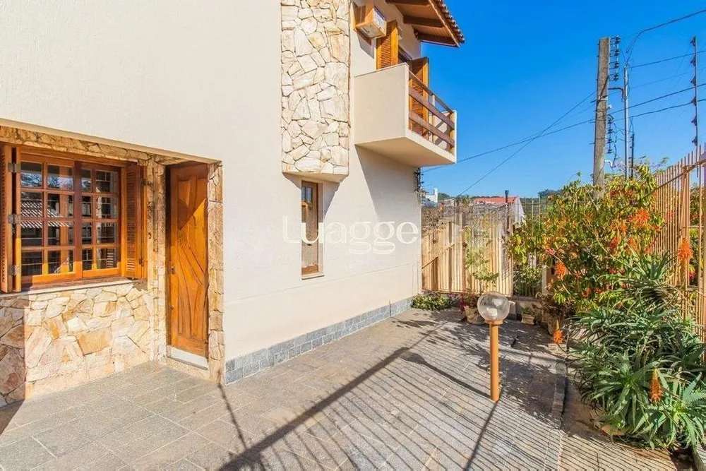 Casa, 4 quartos, 190 m² - Foto 2
