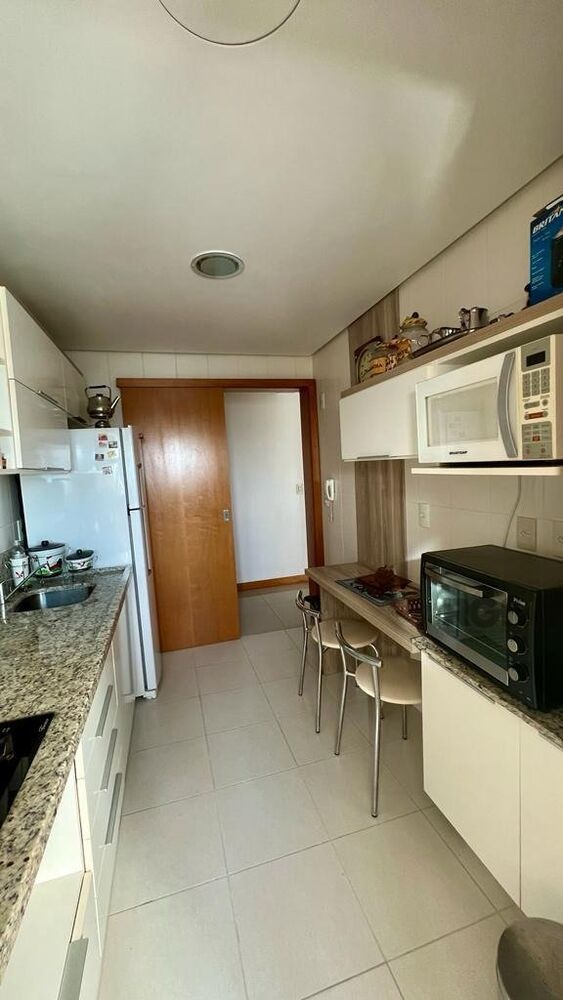 Apartamento à venda com 3 quartos, 83m² - Foto 3