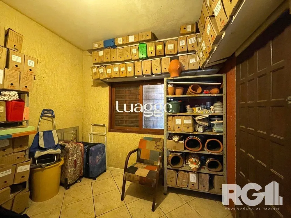 Casa, 4 quartos, 181 m² - Foto 1