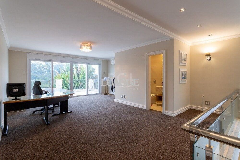 Casa de Condomínio à venda com 3 quartos, 422m² - Foto 1