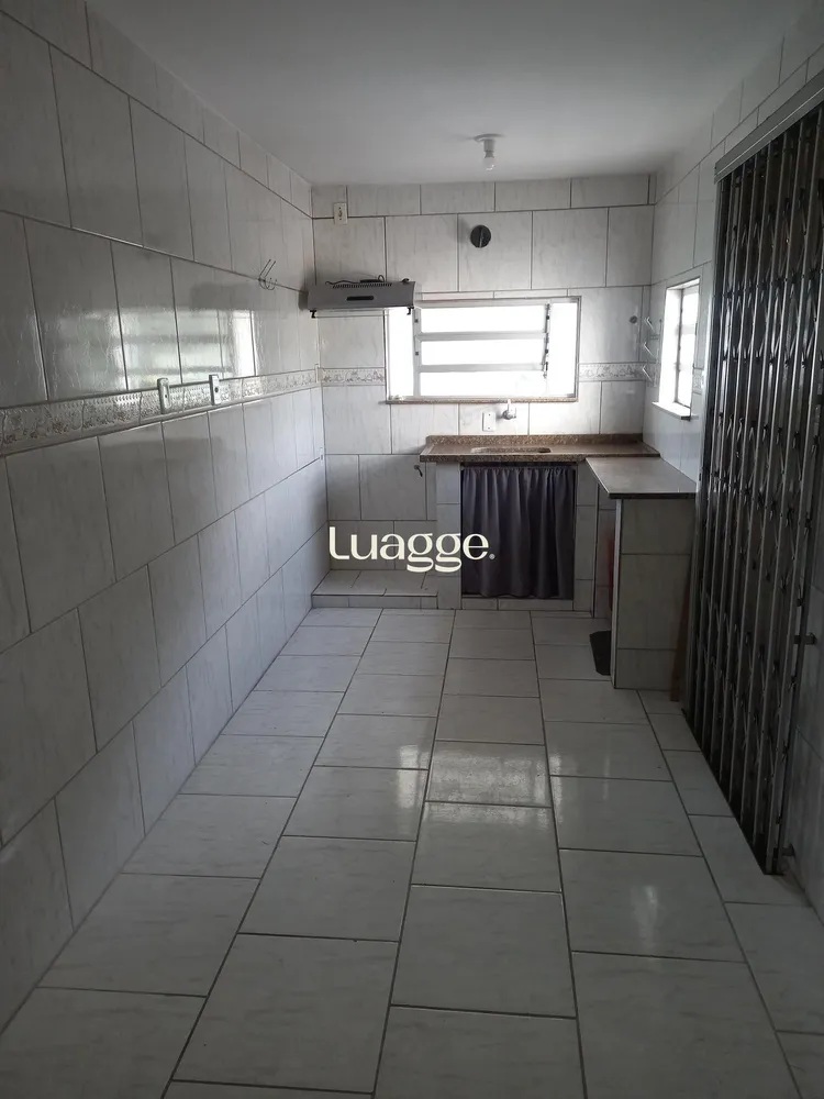 Casa, 3 quartos, 250 m² - Foto 2