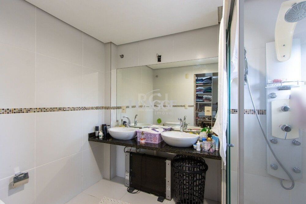 Casa à venda com 4 quartos, 351m² - Foto 4