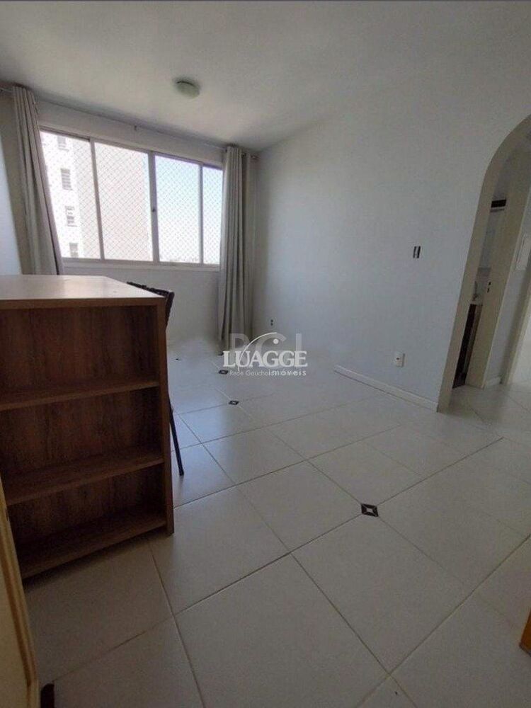 Apartamento à venda com 1 quarto, 46m² - Foto 2