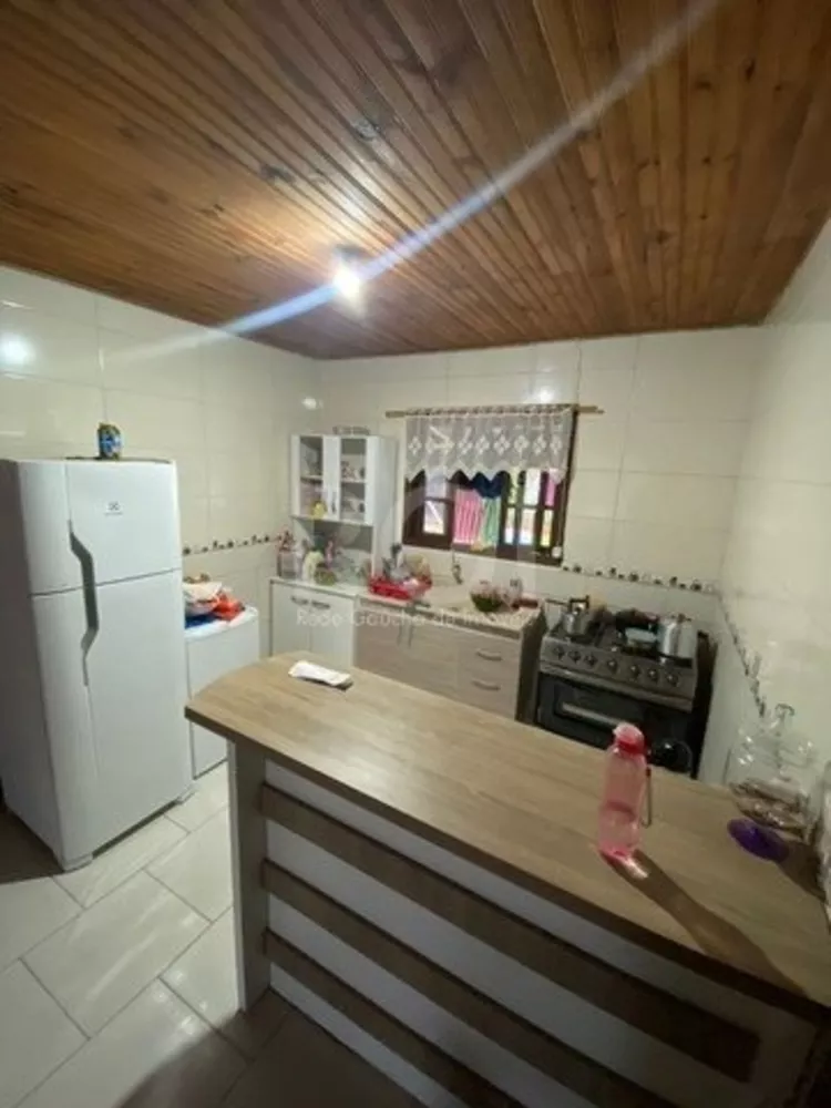 Casa à venda com 3 quartos, 91m² - Foto 4