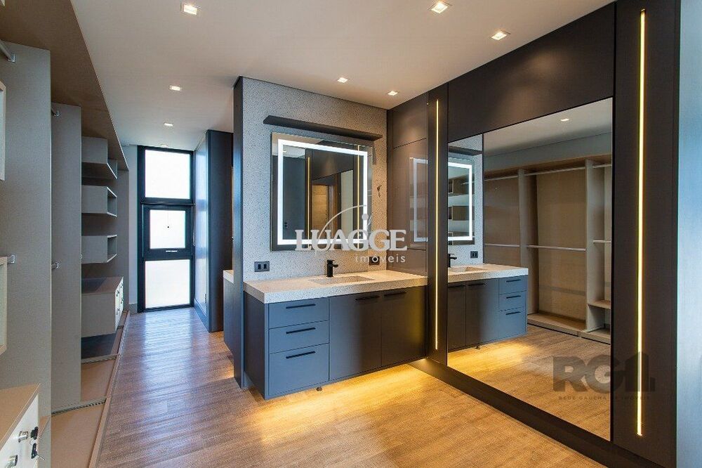 Casa de Condomínio à venda com 4 quartos, 443m² - Foto 2