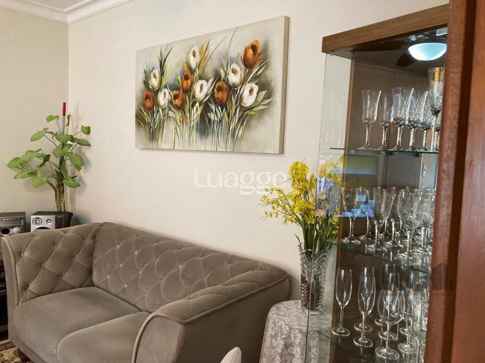 Apartamento, 3 quartos, 74 m² - Foto 2
