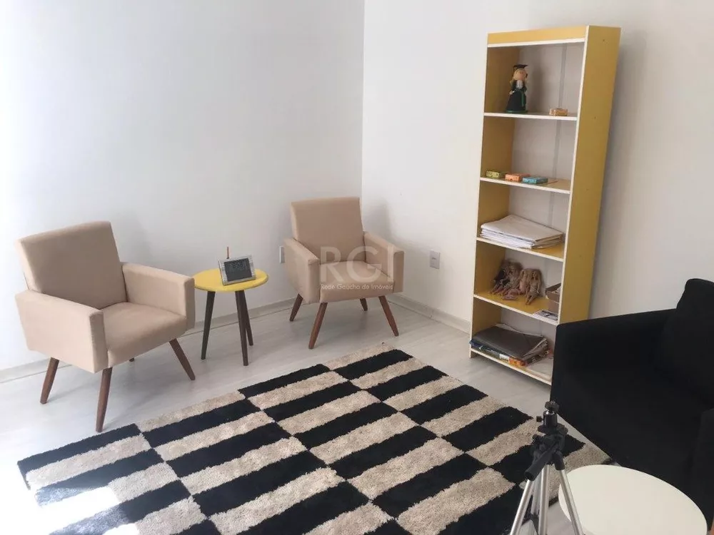 Casa à venda com 3 quartos, 159m² - Foto 2