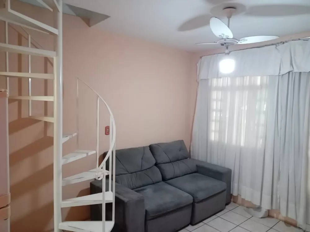 Casa de Condomínio à venda com 2 quartos, 48m² - Foto 4