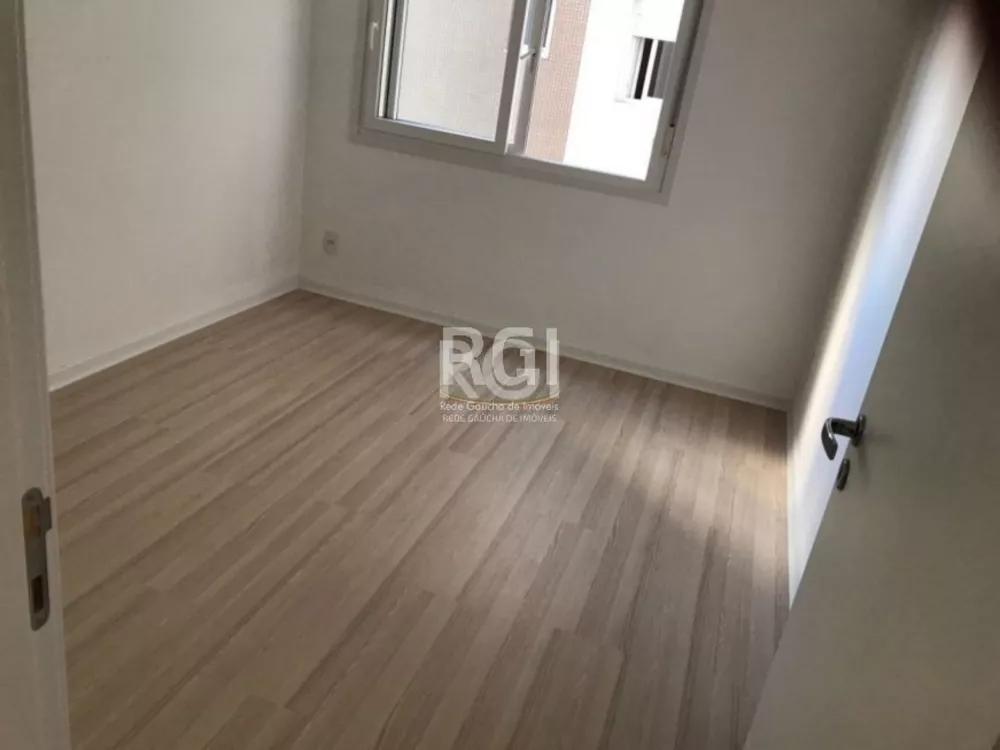 Apartamento à venda com 4 quartos, 160m² - Foto 2