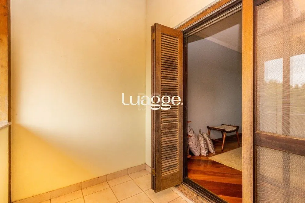 Casa, 4 quartos, 661 m² - Foto 1
