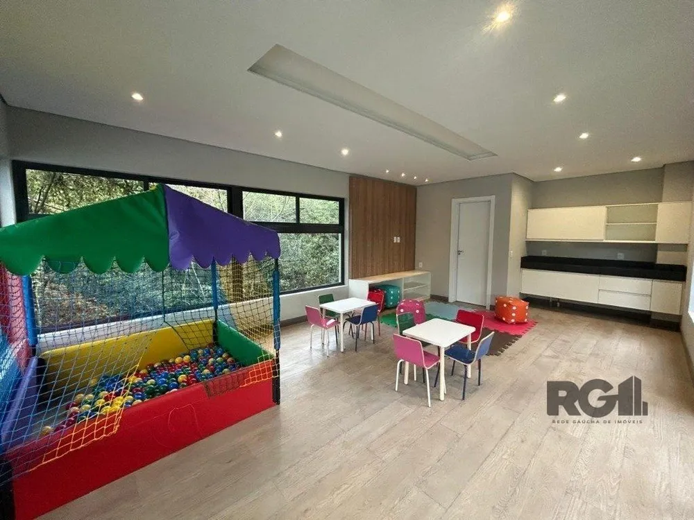 Casa, 3 quartos, 231 m² - Foto 4